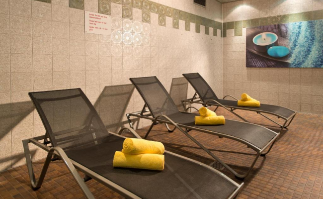 Leonardo Hotel Koln