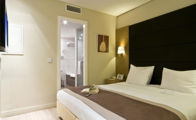B-Aparthotel Grand Place
