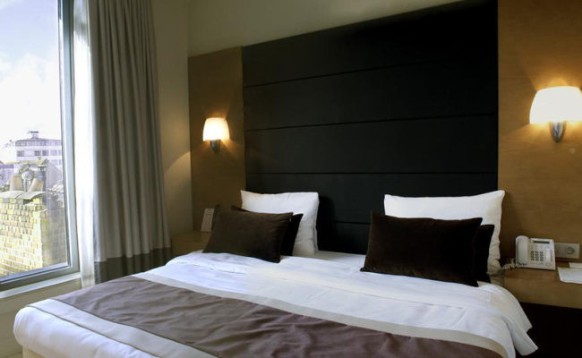 B-Aparthotel Grand Place