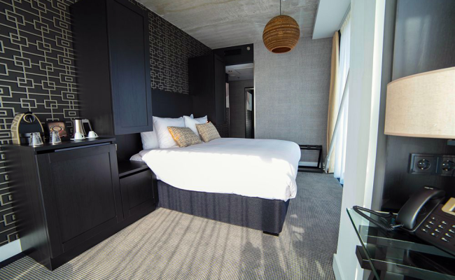 DoubleTree by Hilton Amsterdam - NDSM Wharf