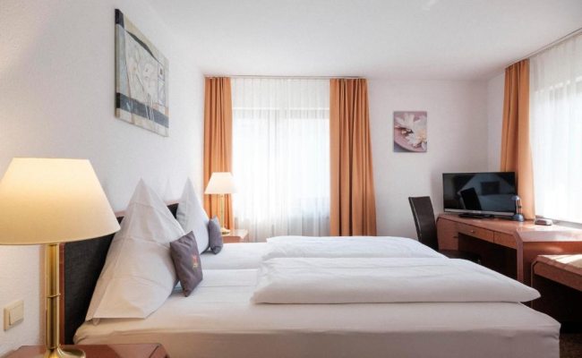 Hotel Flora Mohringen