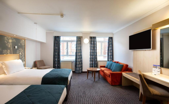 Bedford Hotel & Congress Centre
