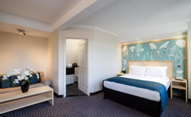 Bedford Hotel & Congress Centre