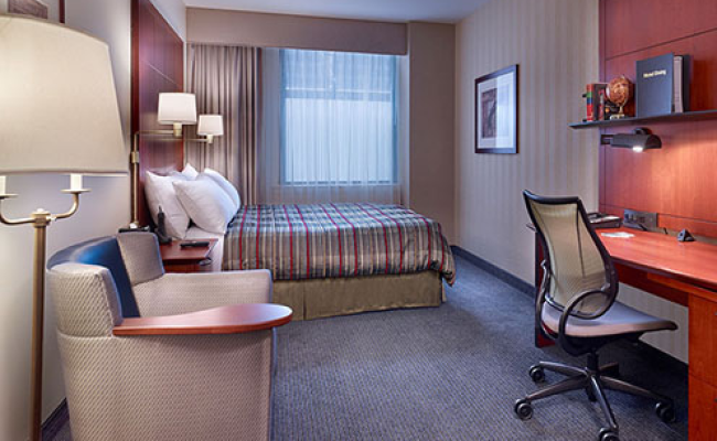 Central Loop Hotel