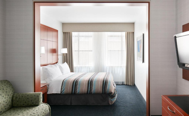 Central Loop Hotel