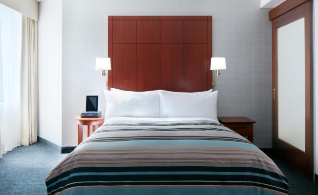 Central Loop Hotel