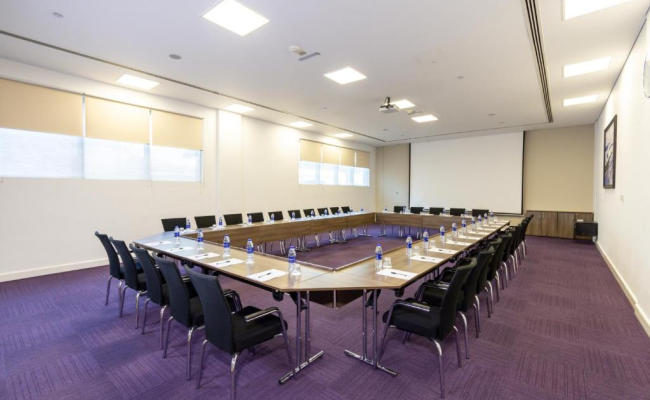 Premier Inn Abu Dhabi International Airport