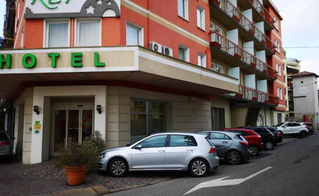Key Hotel