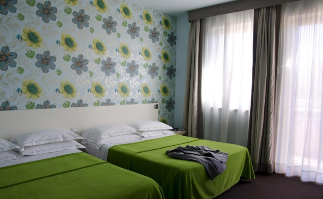 Key Hotel
