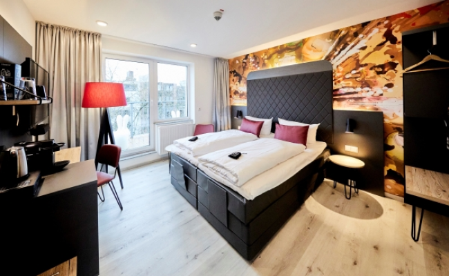 SMARTY Cologne Dom Hotel - Boardinghouse - KONTAKTLOSER SELF CHECK-IN