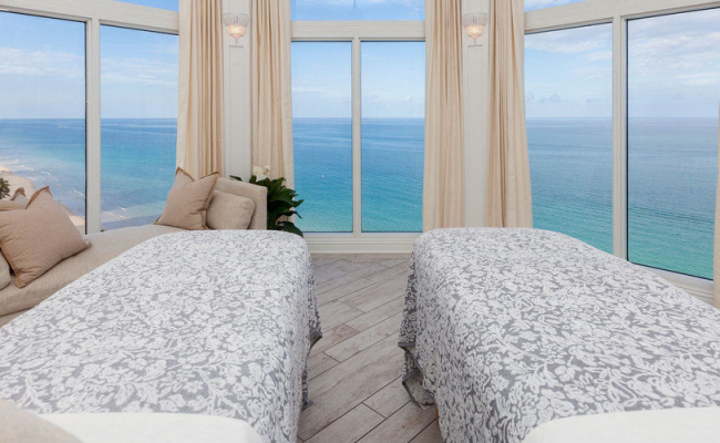 Pelican Grand Beach Resort, a Noble House Resort