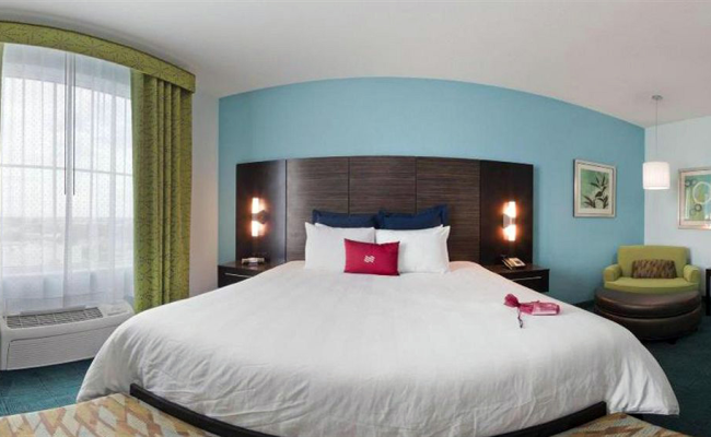 Crowne Plaza Hotel & Resorts Fort Lauderdale Airport/ Cruise