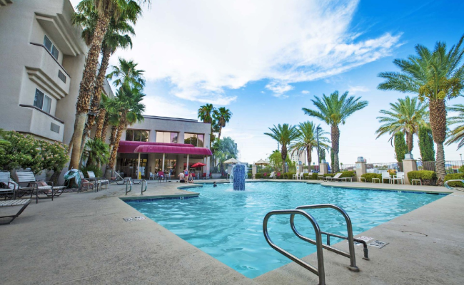 Fortune Hotel & Suites