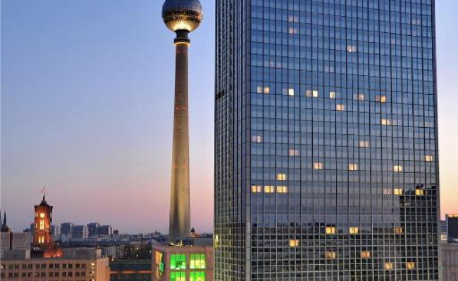 Park Inn by Radisson Berlin Alexanderplatz