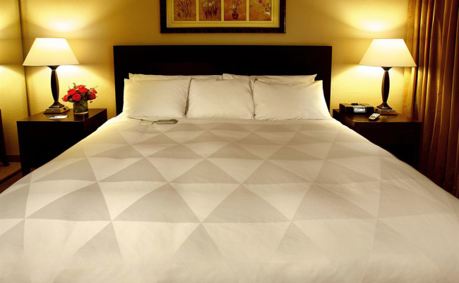 Radisson Suites Hotel Buena Park