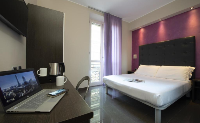 Hotel Five
