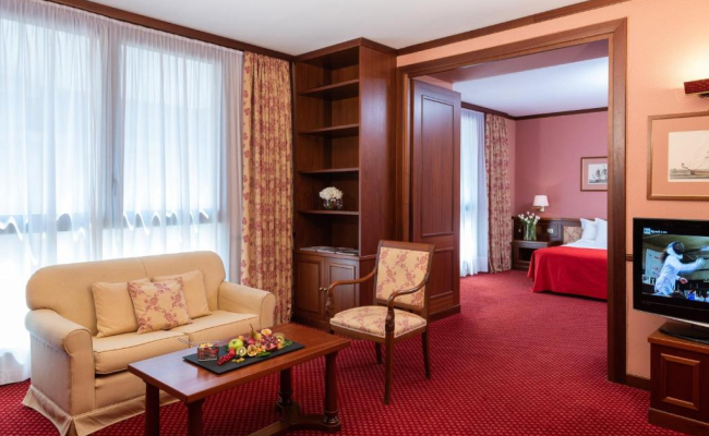 Leonardo Hotel Milan City Center