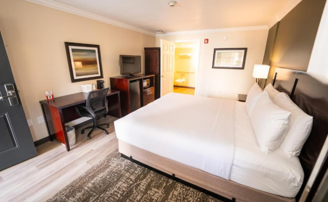 Mai Hana Hotel- Intl Drive, Trademark Collection by Wyndham
