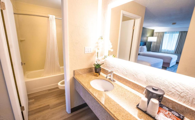 Mai Hana Hotel- Intl Drive, Trademark Collection by Wyndham