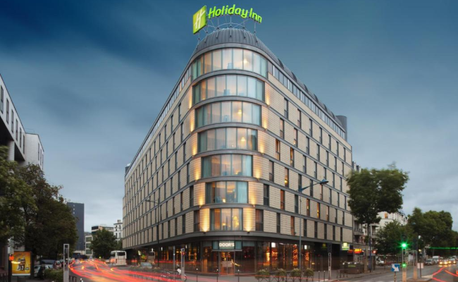 Holiday Inn Paris - Porte De Clichy