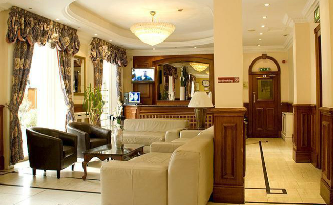 Pembridge Palace Hotel