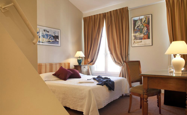 Hotel de la Place du Louvre