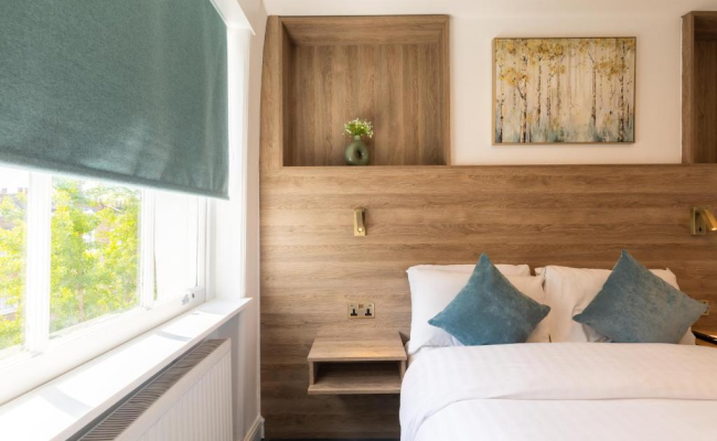 The Chapter - Griffin House Hotel