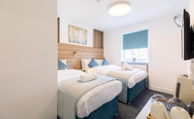 The Chapter - Griffin House Hotel