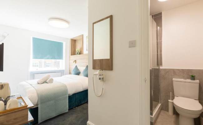 The Chapter - Griffin House Hotel