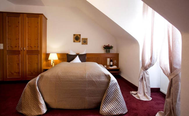 Hotel Traube nahe Messe Stuttgart