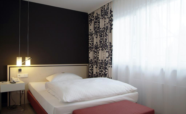 Hotel Schwanen Stuttgart Airport/Messe