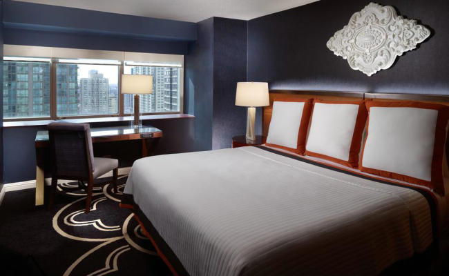 Omni Chicago Hotel