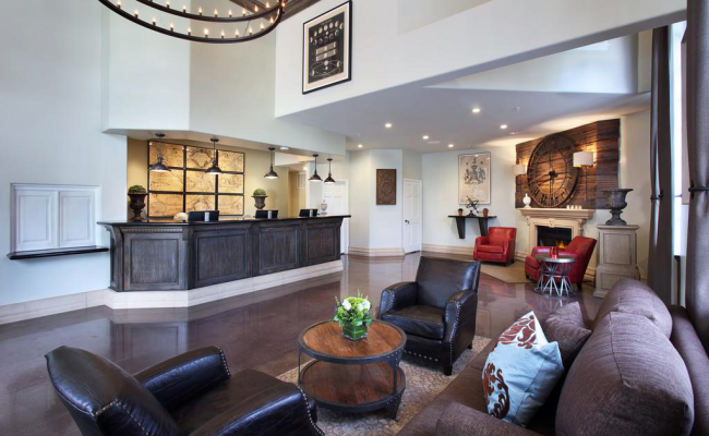 Anaheim Camelot Inn & Suites