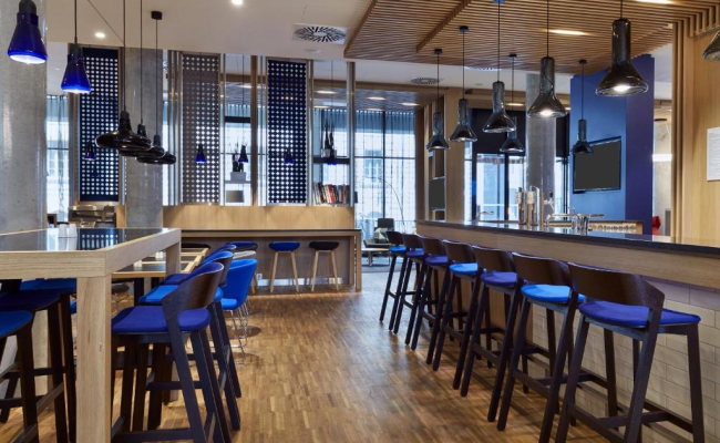 Holiday Inn Express - Berlin - Alexanderplatz by IHG