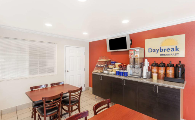 Days Inn Anaheim Maingate