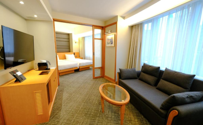 South Pacific Hotel