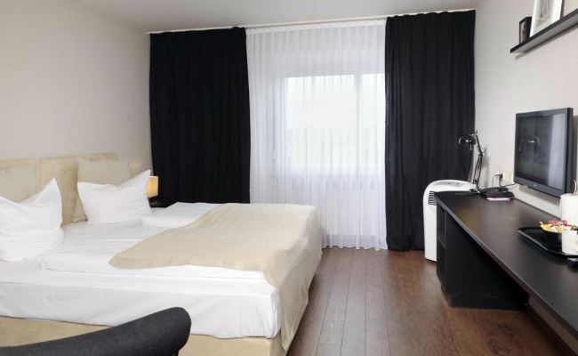 Tryp by Wyndham Bremen Airport