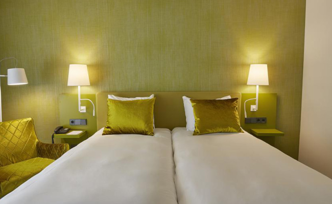 Carlton President Hotel