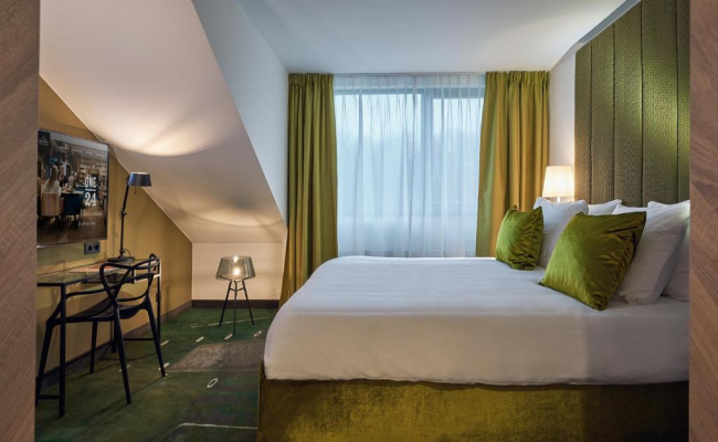 Carlton President Hotel