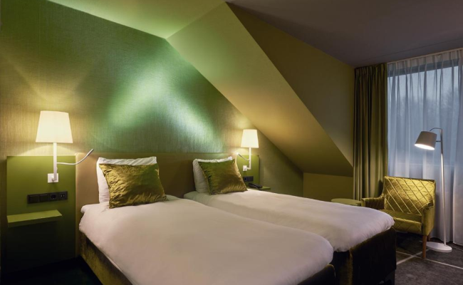 Carlton President Hotel