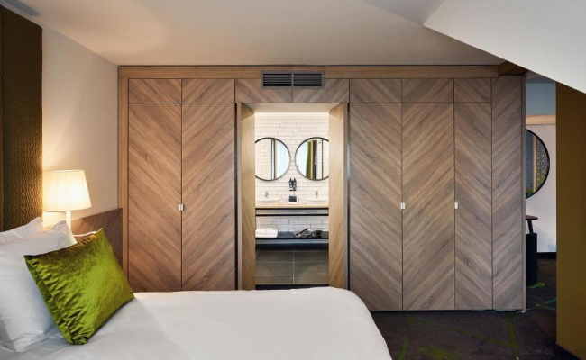 Carlton President Hotel