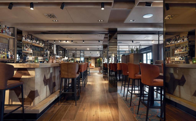 Carlton President Hotel