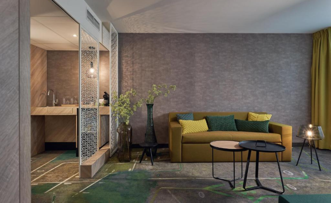 Carlton President Hotel