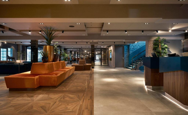 Carlton President Hotel