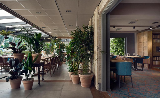 Carlton President Hotel