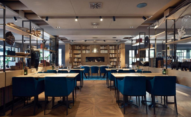 Carlton President Hotel