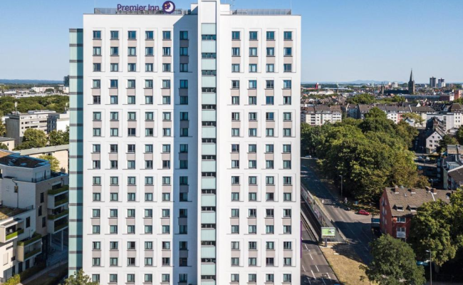 Premier Inn Koln City Sud