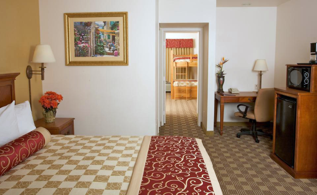 Cortona Inn and Suites Anaheim Resort