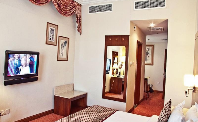 Regent Palace Hotel