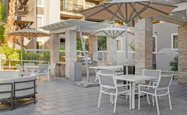 Desert Rose Resort